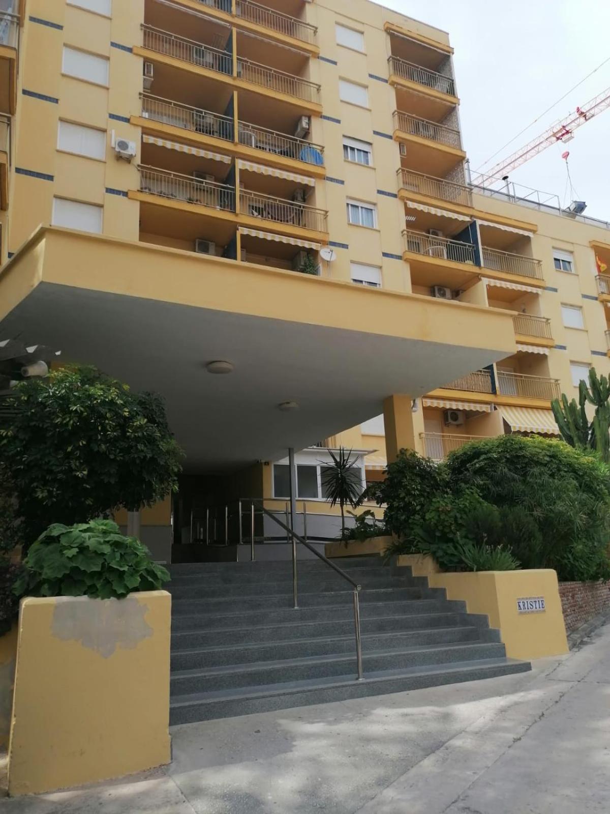 Apartamento Kristie Fuengirola Bagian luar foto